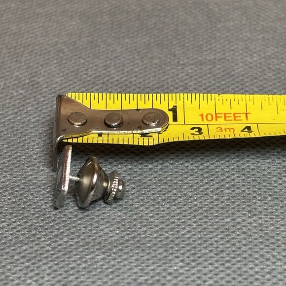 Vintage Playboy Pin Club Member Lapel Pin Tie Tack Silver-Tone Iconic Bunny Logo - Picture 7 of 7